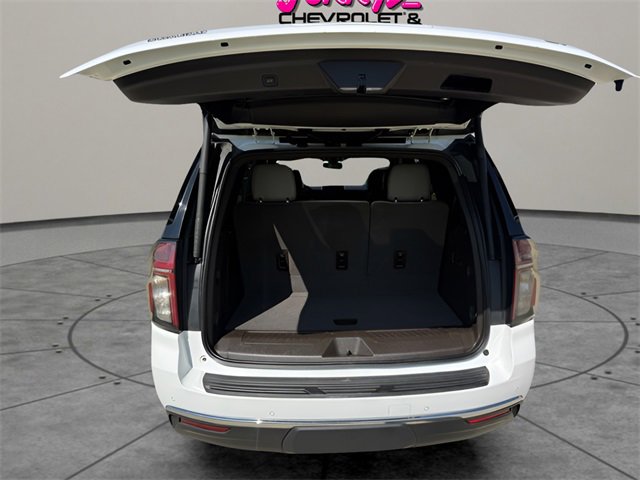 Used 2021 Chevrolet Tahoe LT w/ Luxury Package image 12