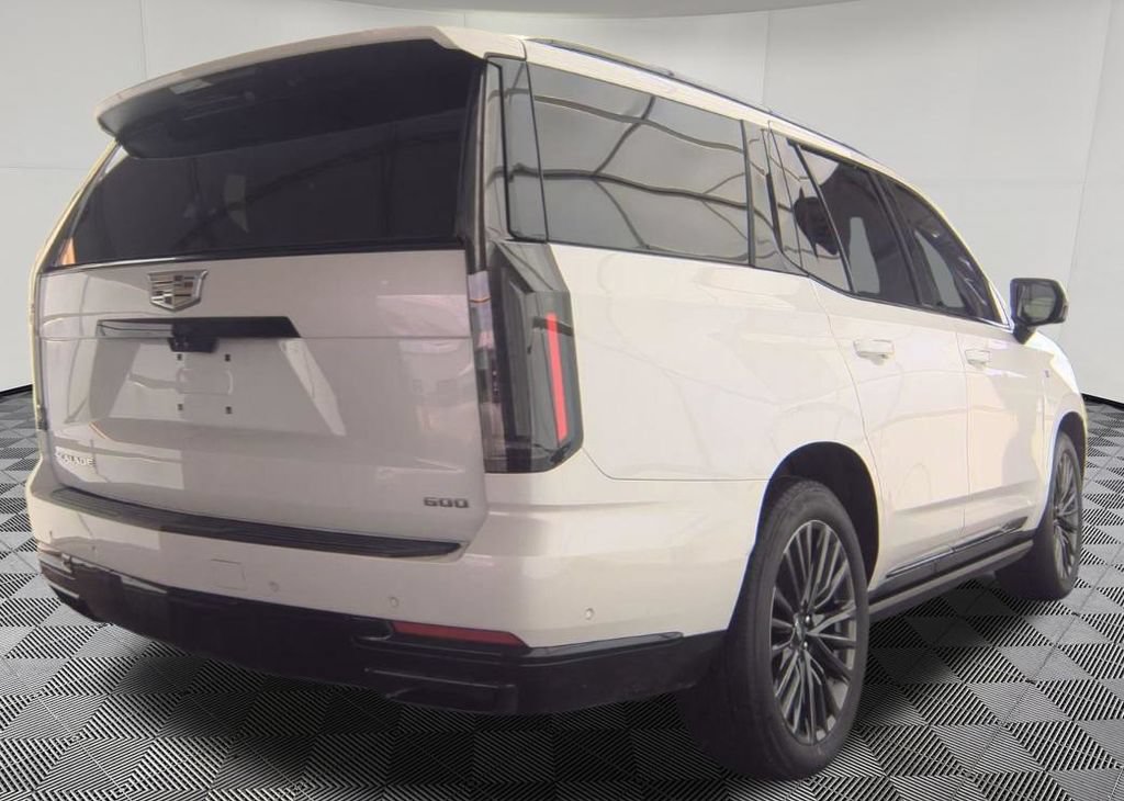 Used 2025 Cadillac Escalade Sport Platinum w/ LPO, Floor Liner Package RWD image 4