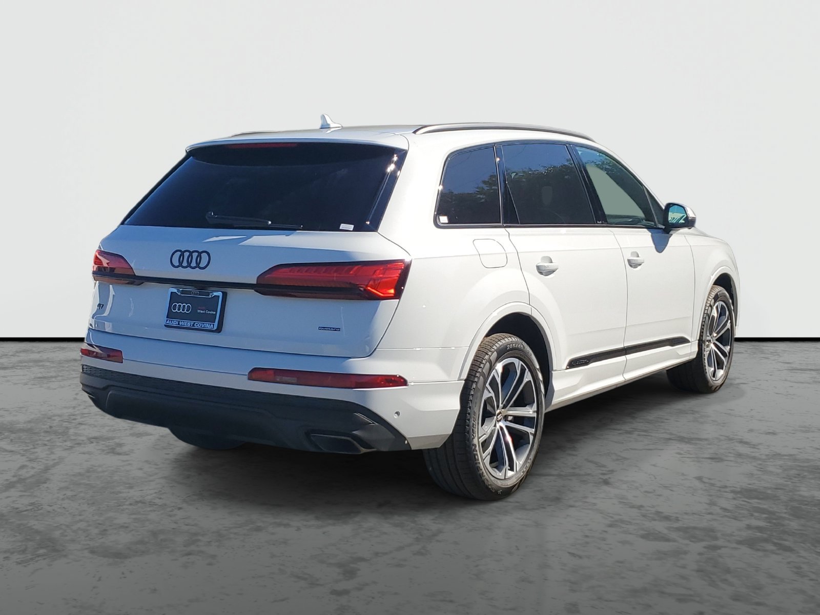 New 2026 Audi Q7 2.0T Premium AWD/4WD image 4