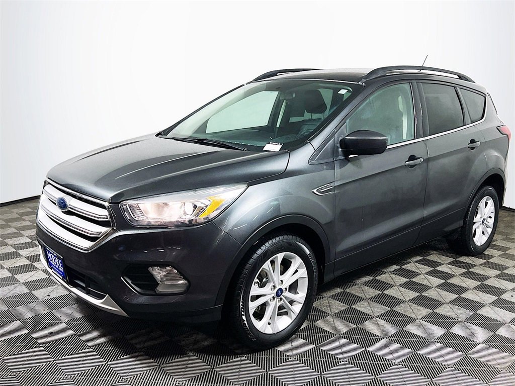 Used 2019 Ford Escape SEL image 4