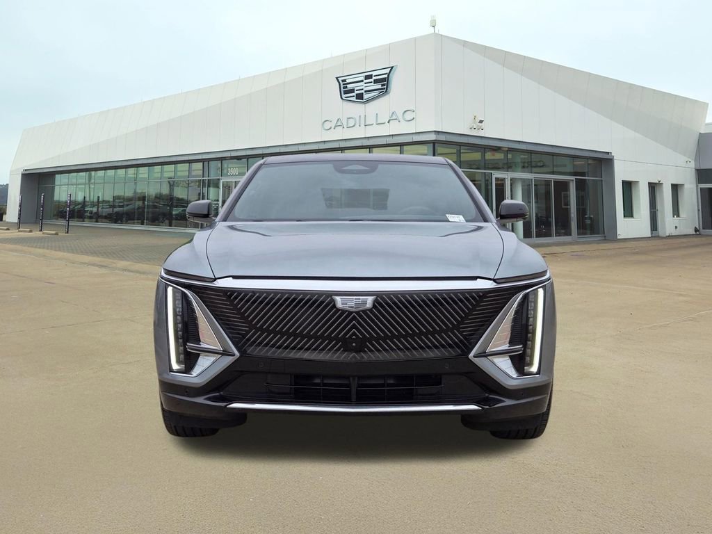 Certified 2024 Cadillac Lyriq Luxury w/ LPO, Floor Liner Package image 2