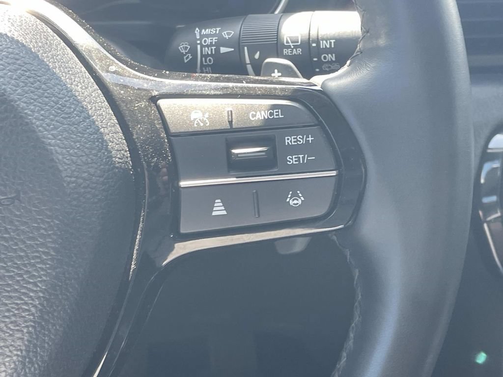 Used 2025 Honda Pilot EX-L image 25