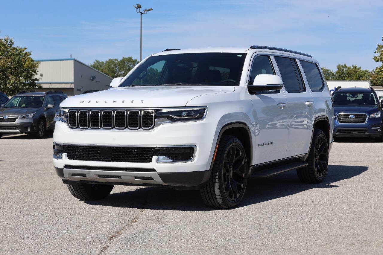 Used 2022 Jeep Wagoneer Series II AWD/4WD image 6