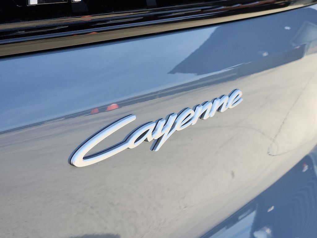 New 2026 Porsche Cayenne AWD/4WD image 25
