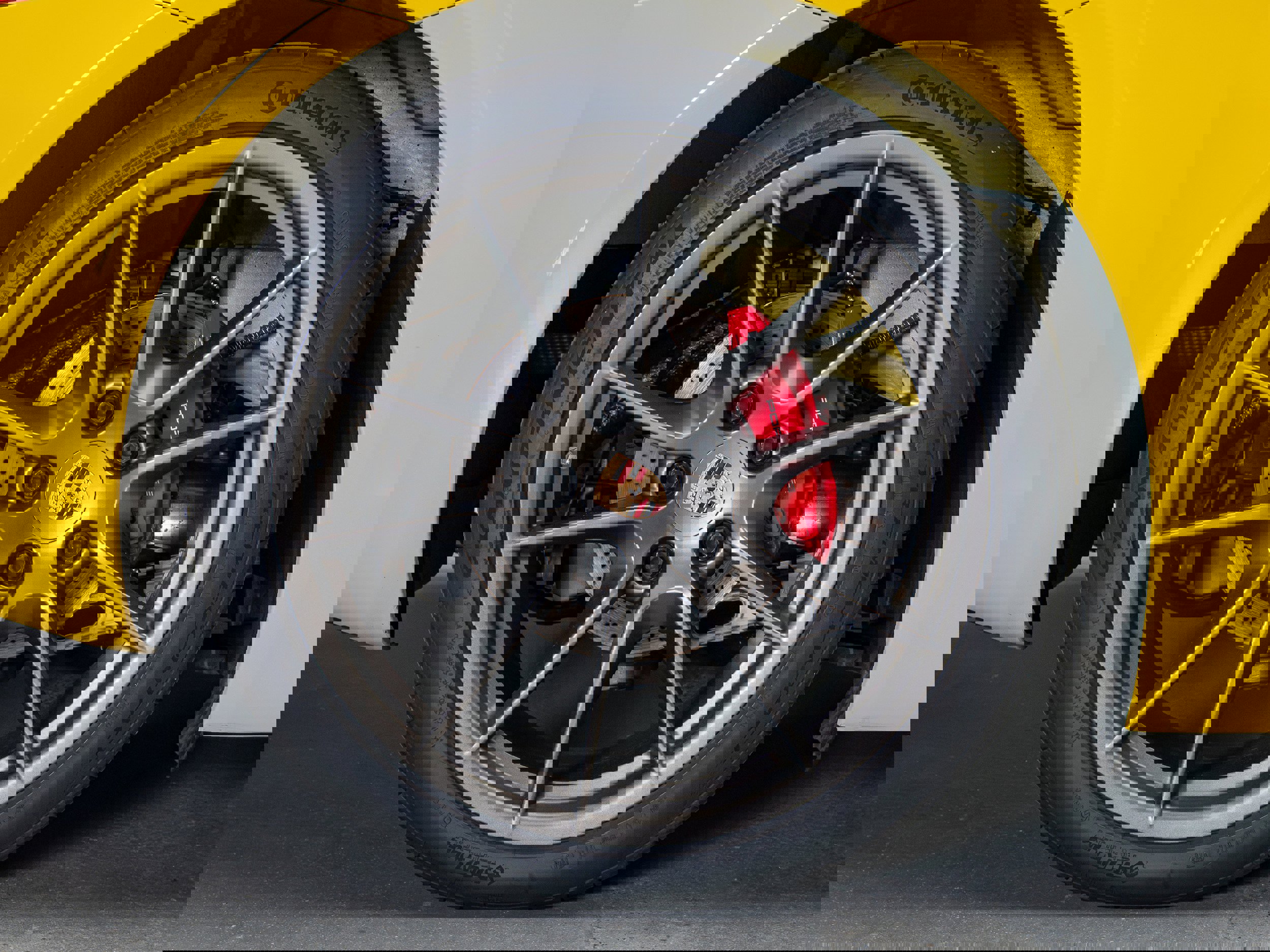 Used 2013 Porsche Boxster S image 16