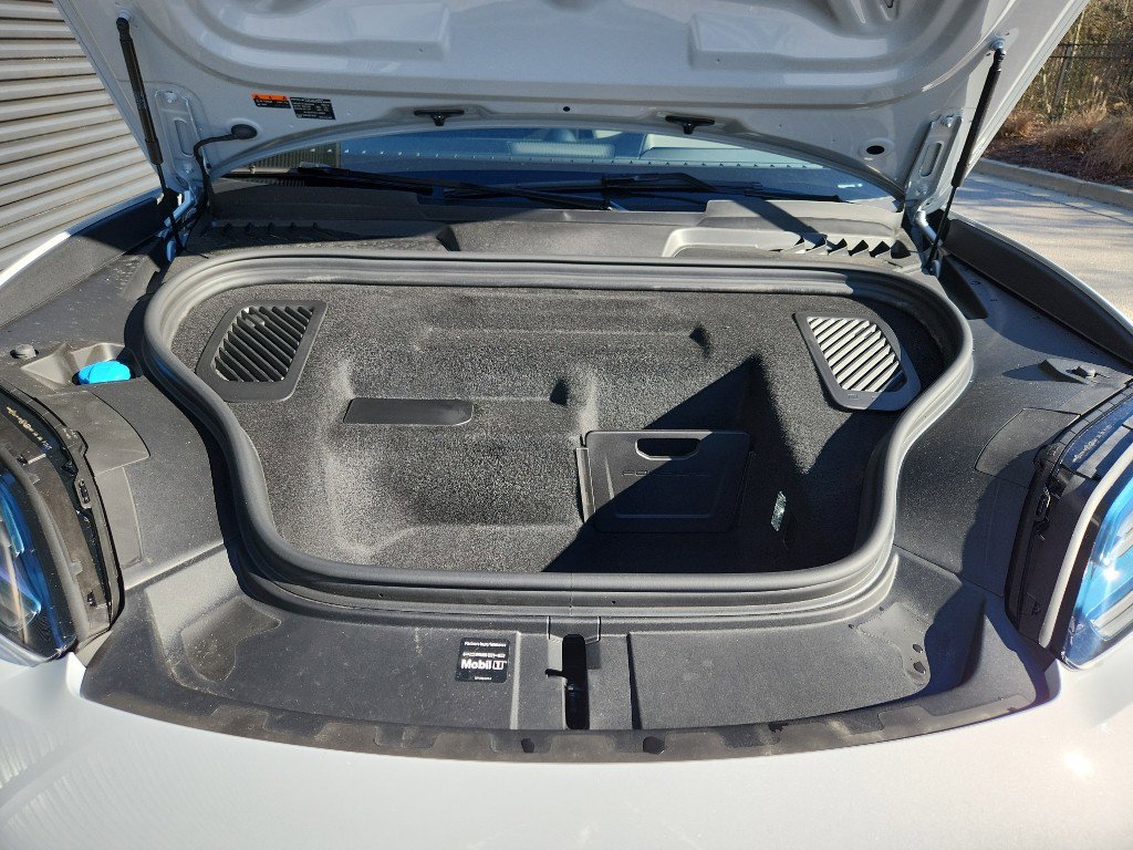 New 2026 Porsche Macan 4S Electric image 50