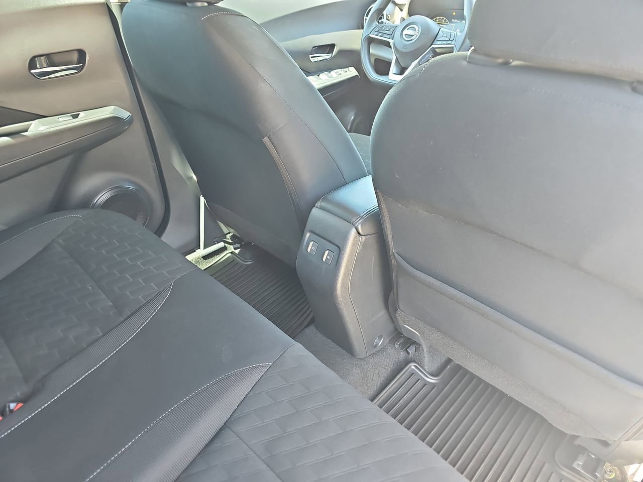 Certified 2023 Nissan Kicks SV FWD image 11