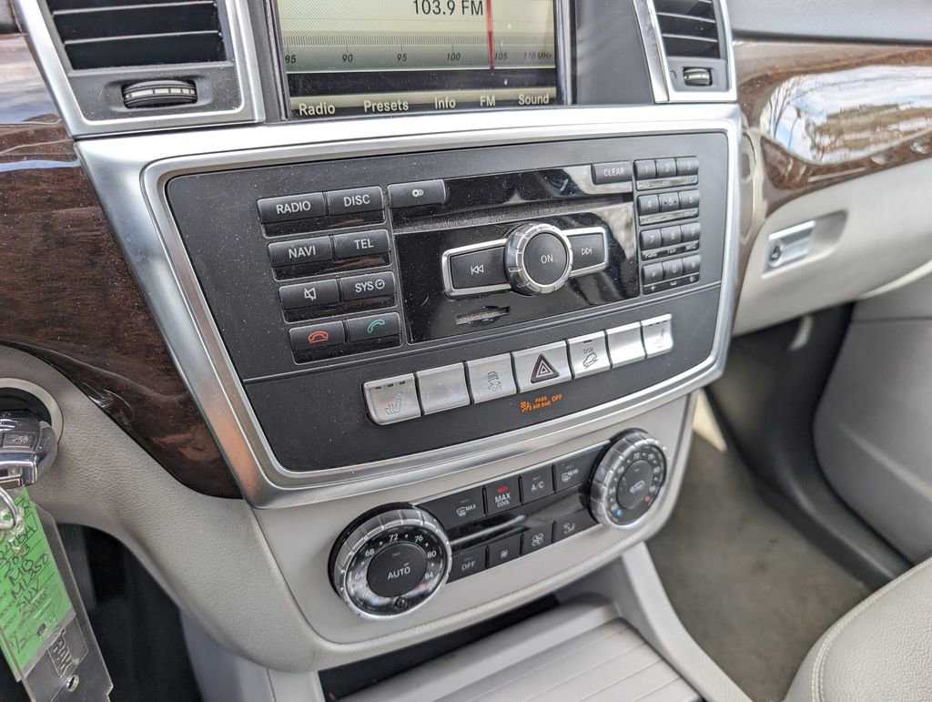 Used 2013 Mercedes-Benz ML 350 4MATIC image 16