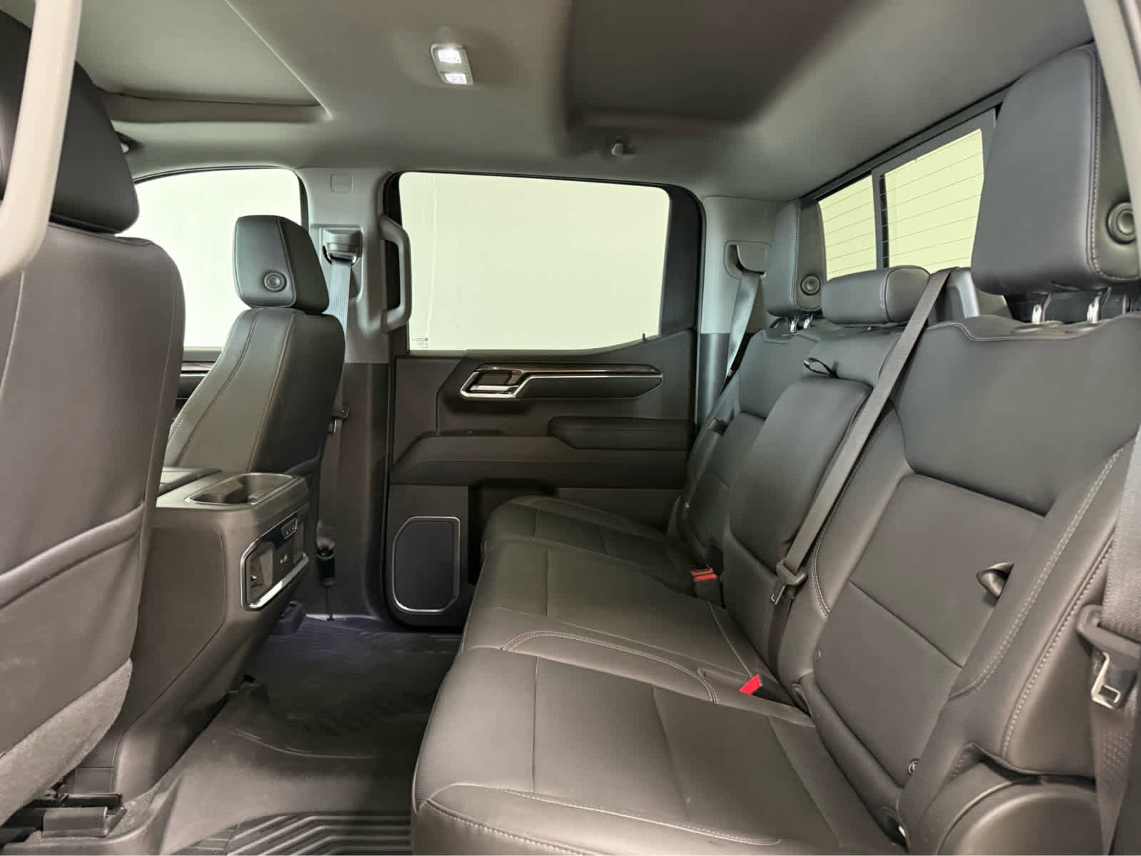 Certified 2023 Chevrolet Silverado 1500 LTZ w/ LTZ Premium Package AWD/4WD image 15
