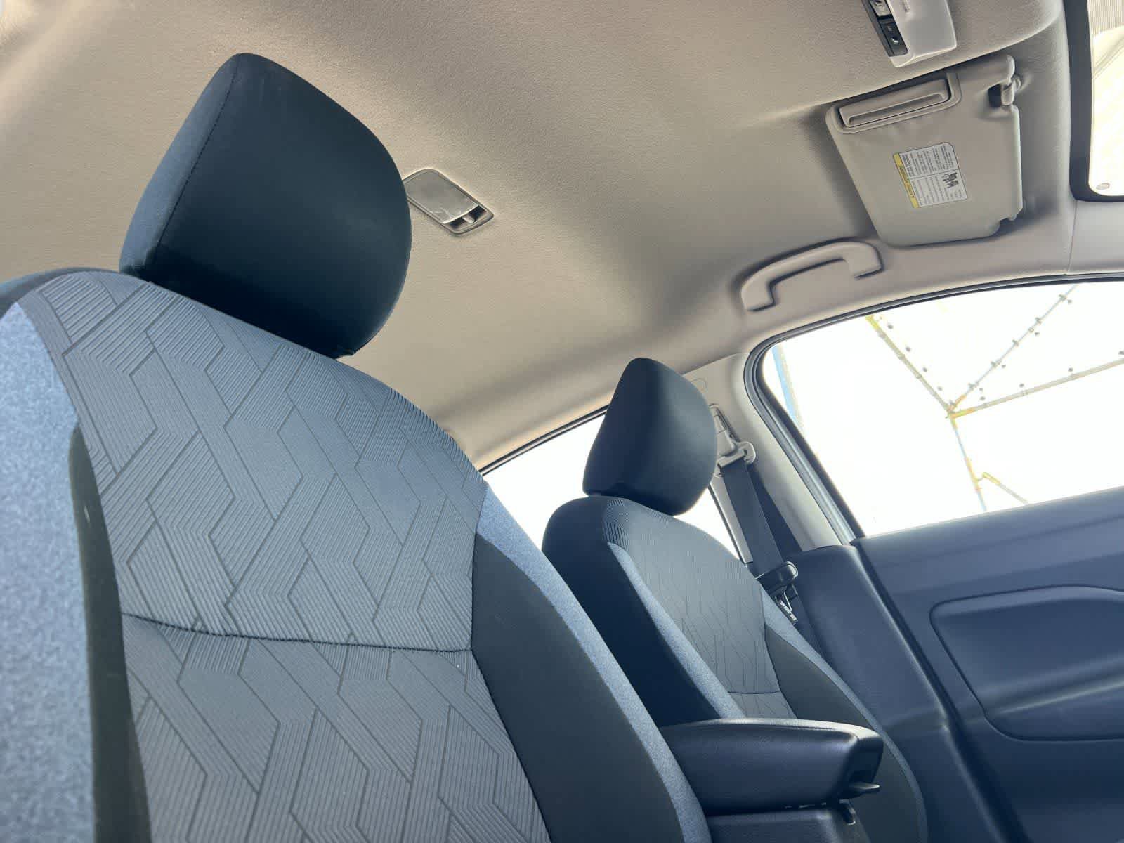 Used 2025 Nissan Versa SV image 17