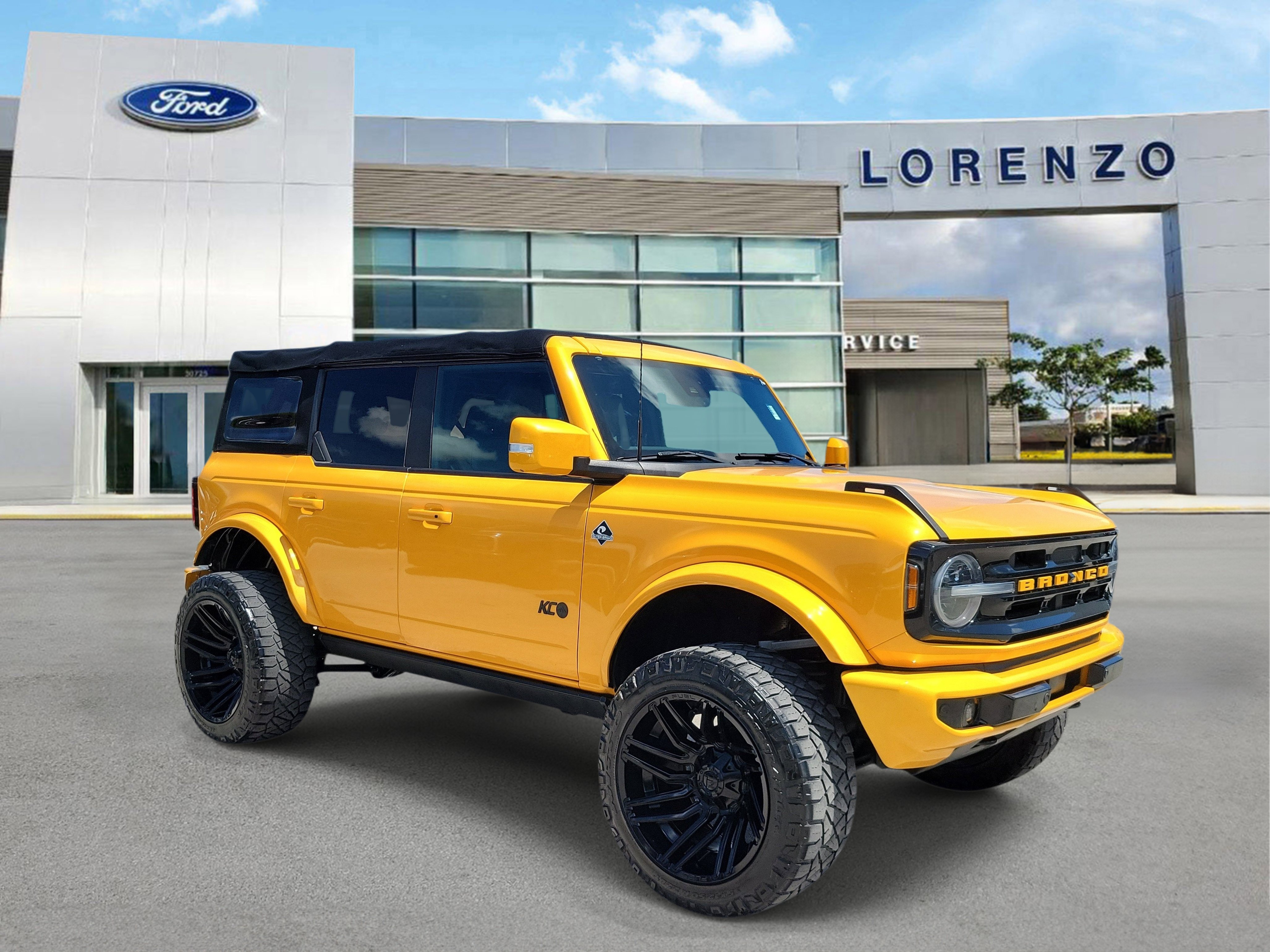 Used 2022 Ford Bronco Outer Banks AWD/4WD image 3