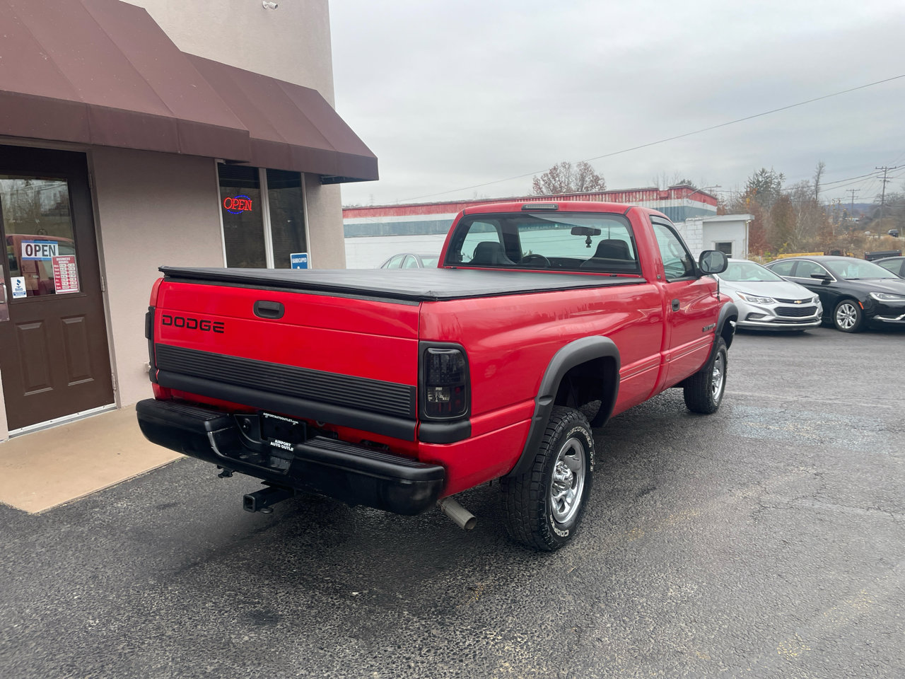 Used 1998 Dodge Ram 1500 Truck 2WD Regular Cab image 6