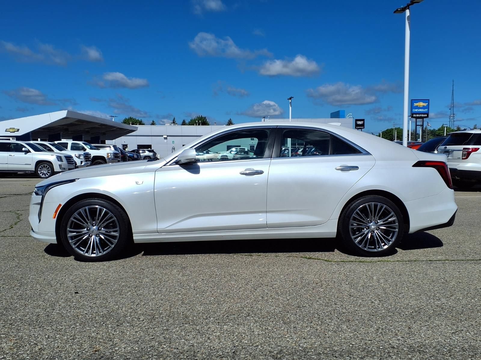 Used 2023 Cadillac CT4 Premium Luxury AWD/4WD image 8