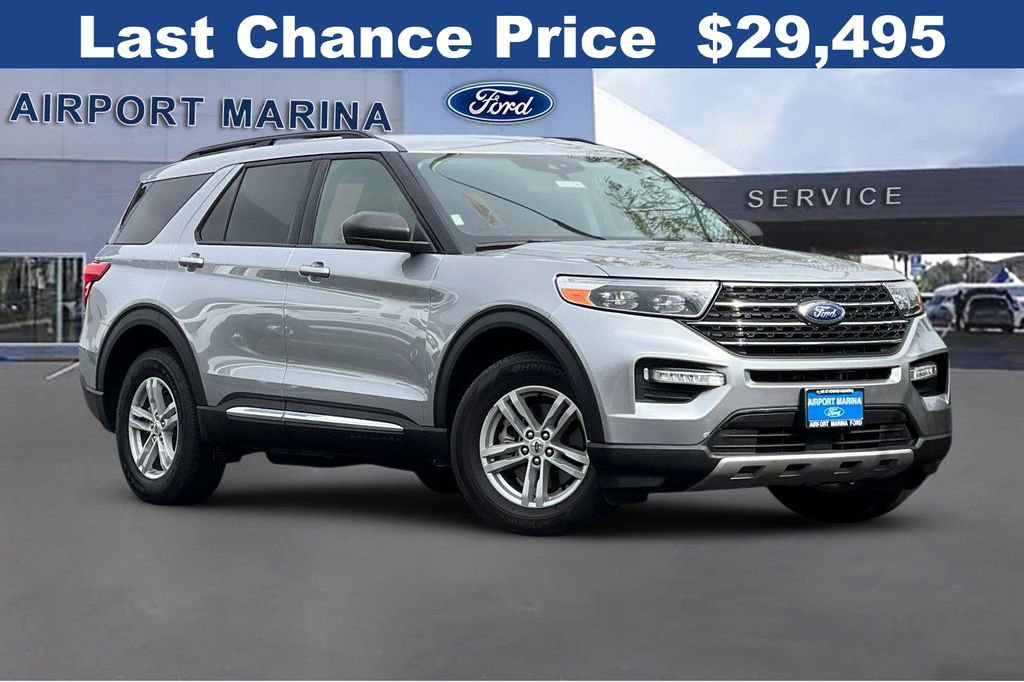 Certified 2024 Ford Explorer XLT w/ Equipment Group 202A image 2
