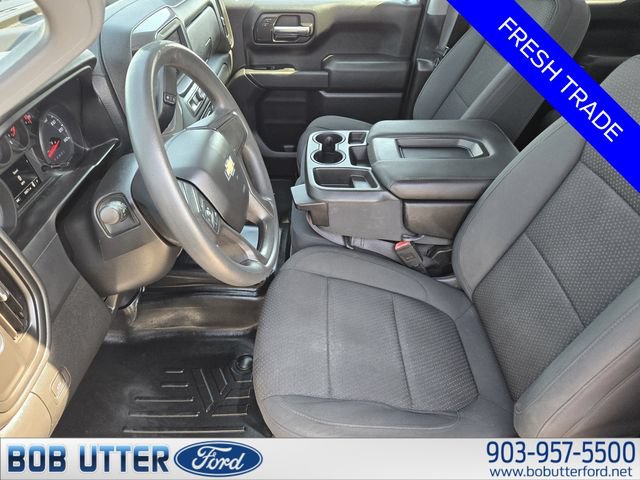 Used 2020 Chevrolet Silverado 1500 Custom w/ Custom Value Package RWD image 13