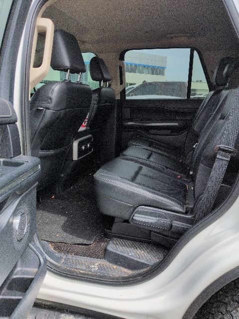 Used 2022 Ford Expedition XLT AWD/4WD image 7