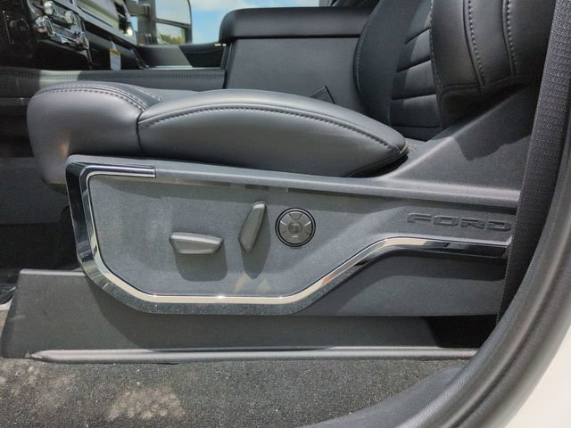 New 2026 Ford F250 Platinum AWD/4WD image 19