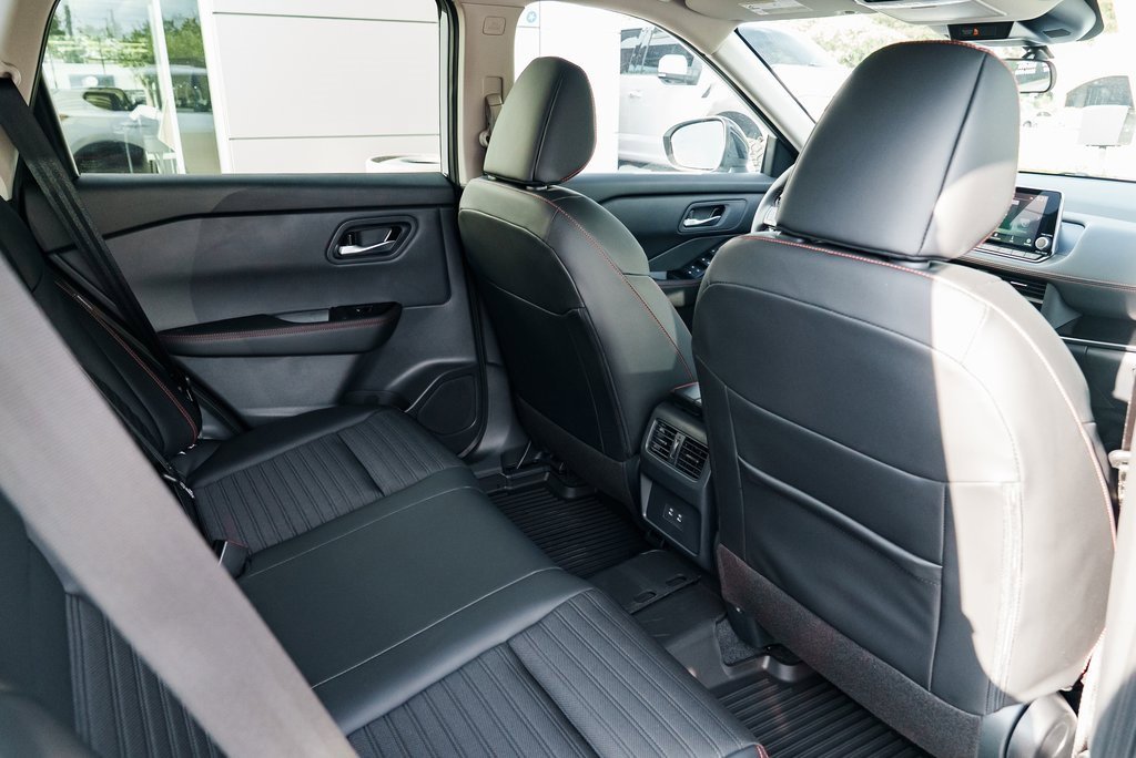 New 2026 Nissan Rogue Rock Creek image 26