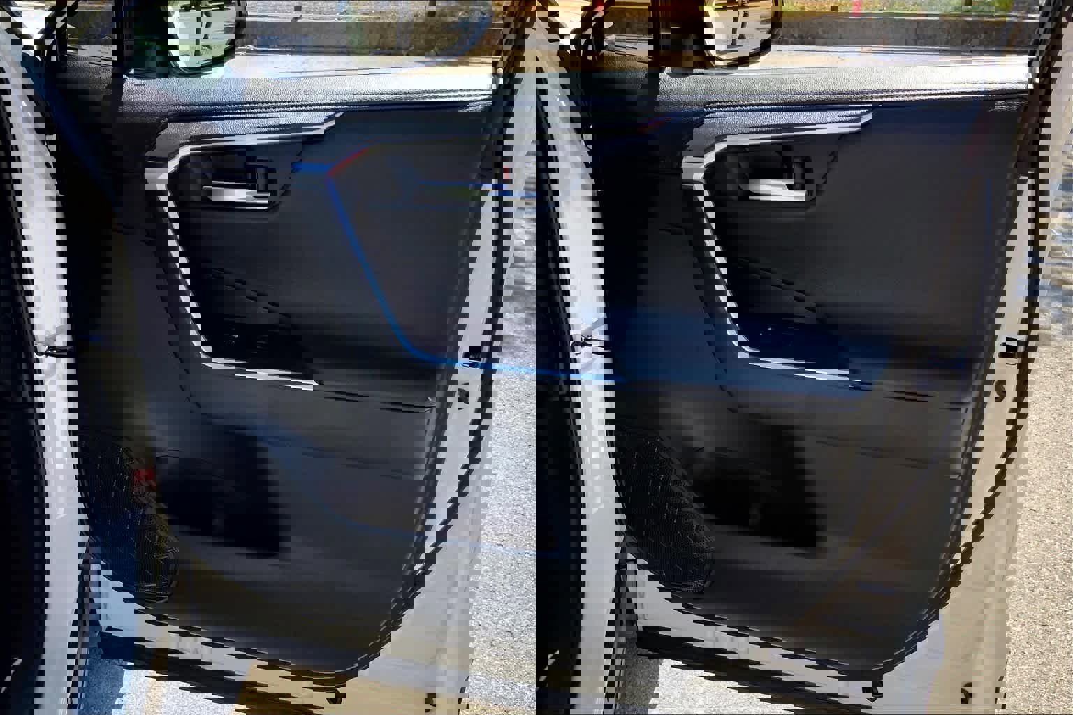 Used 2021 Toyota RAV4 XSE AWD/4WD image 23