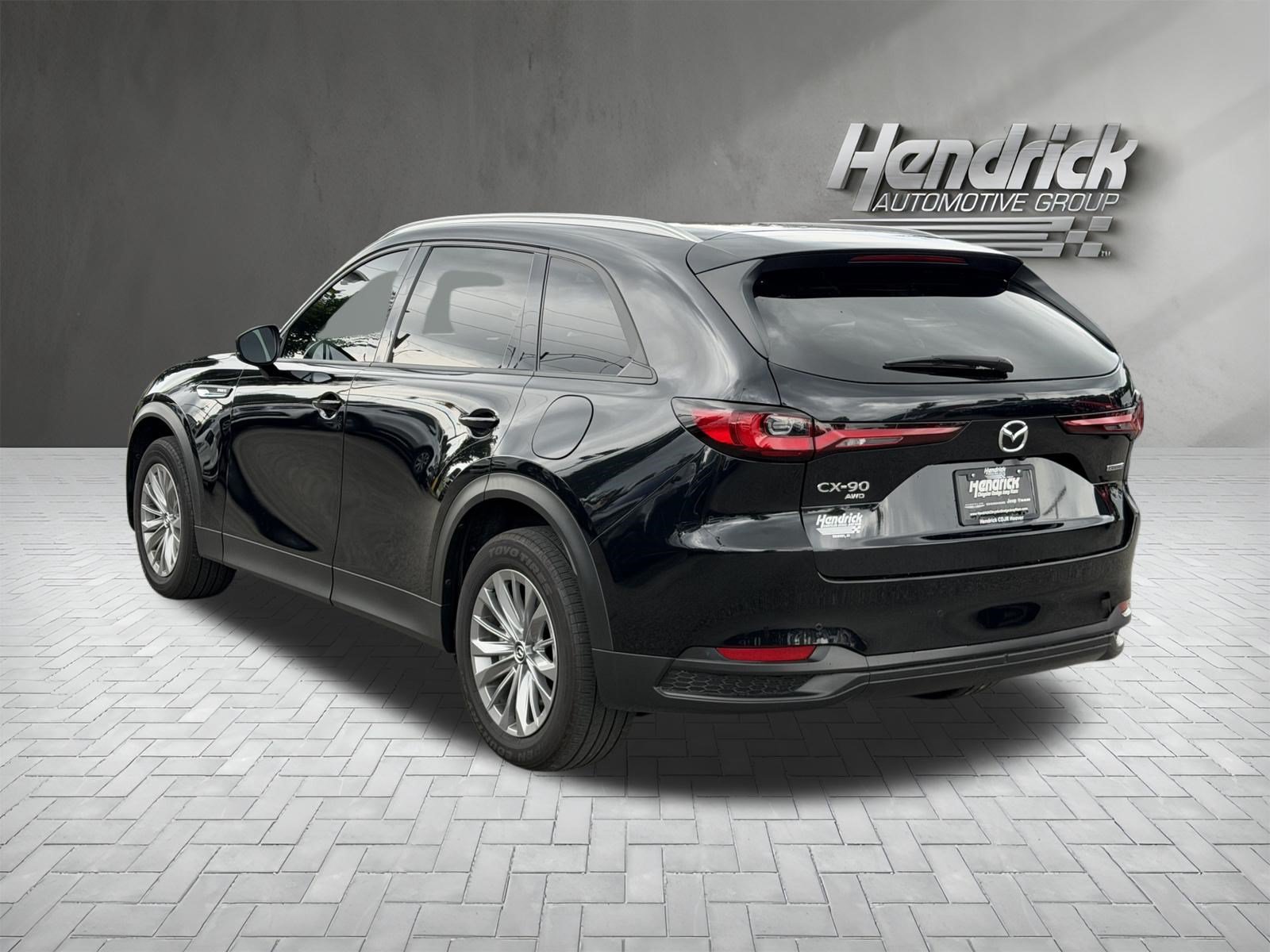 Used 2025 MAZDA CX-90 Plug-In Hybrid w/ Preferred AWD/4WD image 8