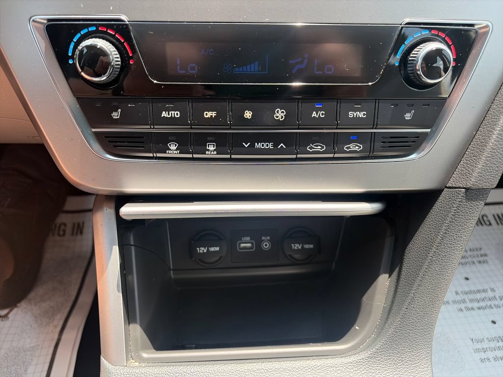 Used 2015 Hyundai Sonata Sport w/ Option Group 03 FWD image 18