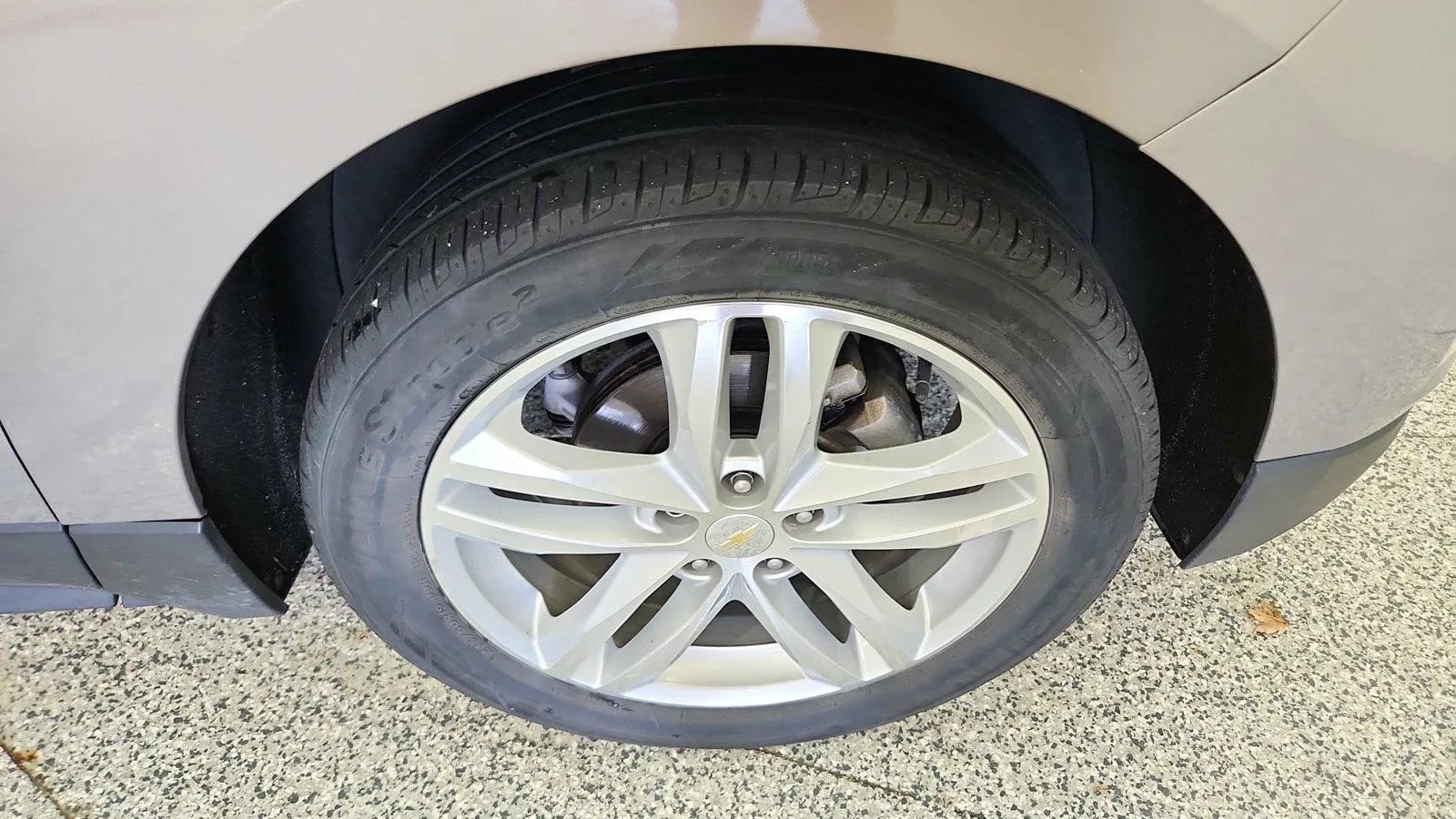 Used 2018 Chevrolet Equinox Premier AWD/4WD image 30