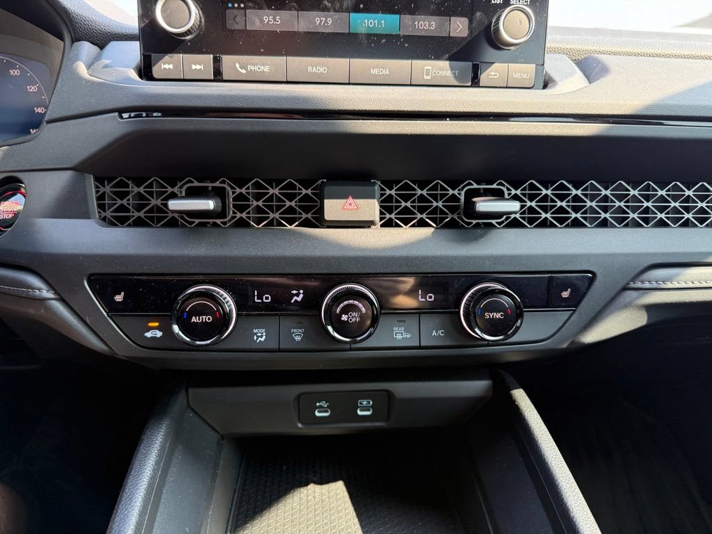 Used 2025 Honda Accord SE image 16