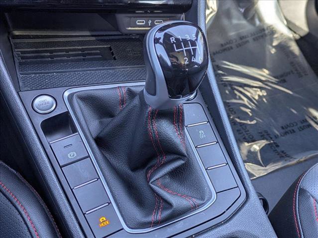 Used 2025 Volkswagen Jetta GLI Autobahn image 12