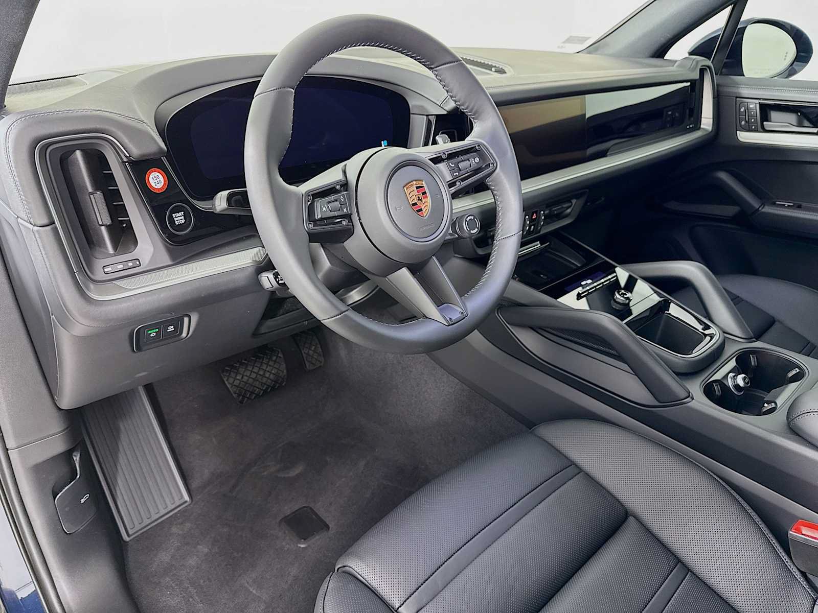 New 2026 Porsche Cayenne AWD/4WD image 4