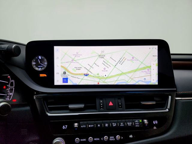 Used 2025 Lexus ES 300h w/ Accessory Package (Z2) FWD image 27