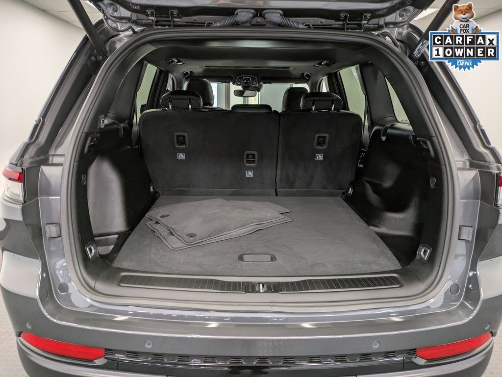 Used 2024 Jeep Grand Cherokee Altitude image 25