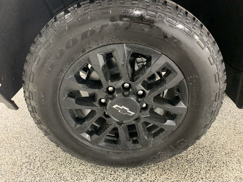 New 2026 Chevrolet Silverado 2500 Custom w/ Custom Value Package AWD/4WD image 16