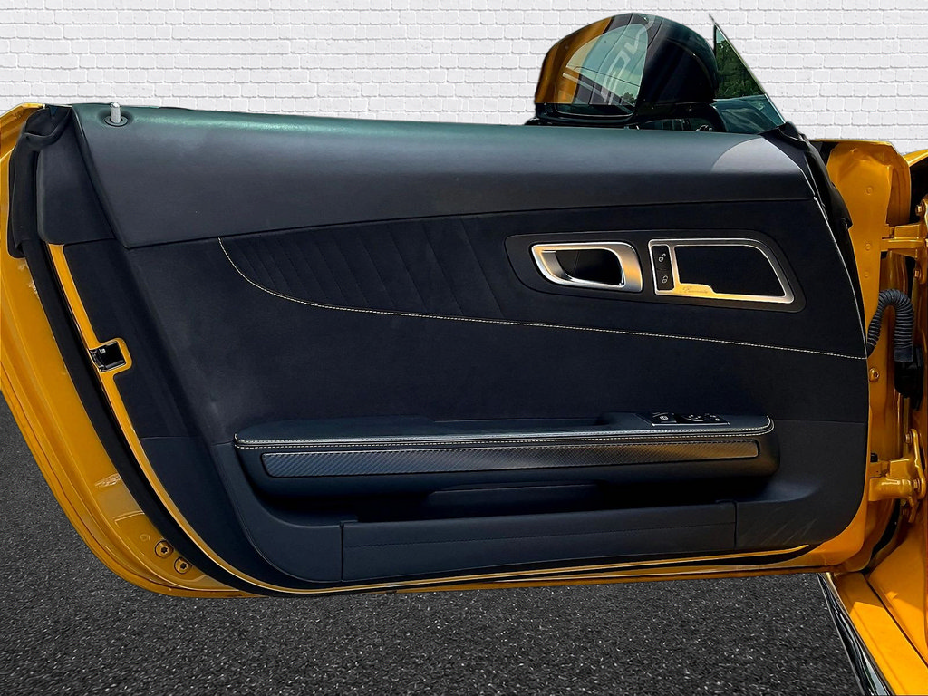 Used 2020 Mercedes-Benz AMG GT C image 19