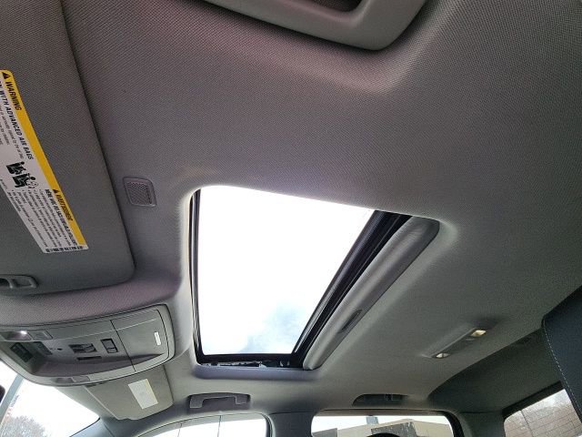 Used 2015 GMC Sierra 1500 Denali w/ Driver Alert Package image 15