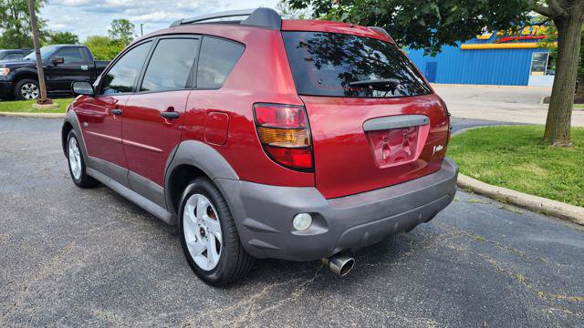 Used 2006 Pontiac Vibe w/ Sun And Sound Package FWD image 7