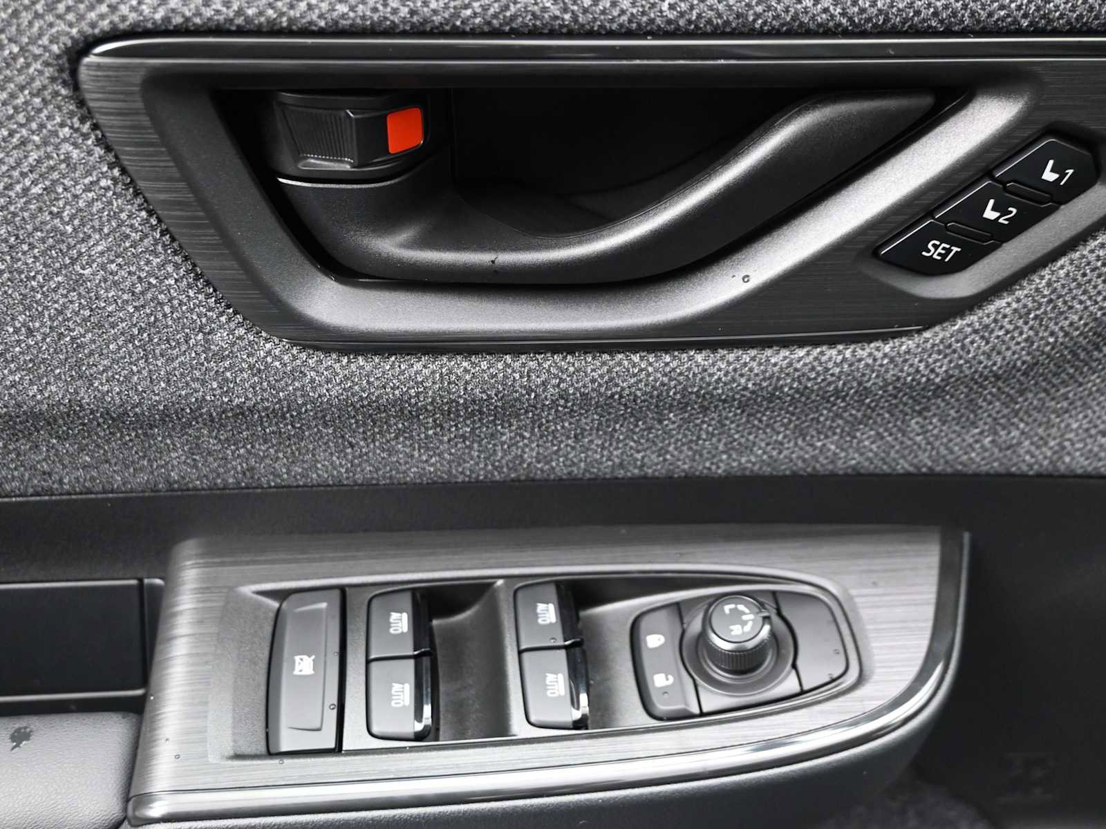 New 2026 Subaru Outback Limited image 8