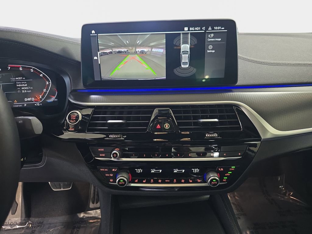 Used 2022 BMW M550i xDrive w/ Dynamic Handling Package AWD/4WD image 22