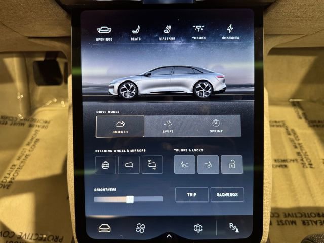 Used 2022 Lucid Air Grand Touring image 23
