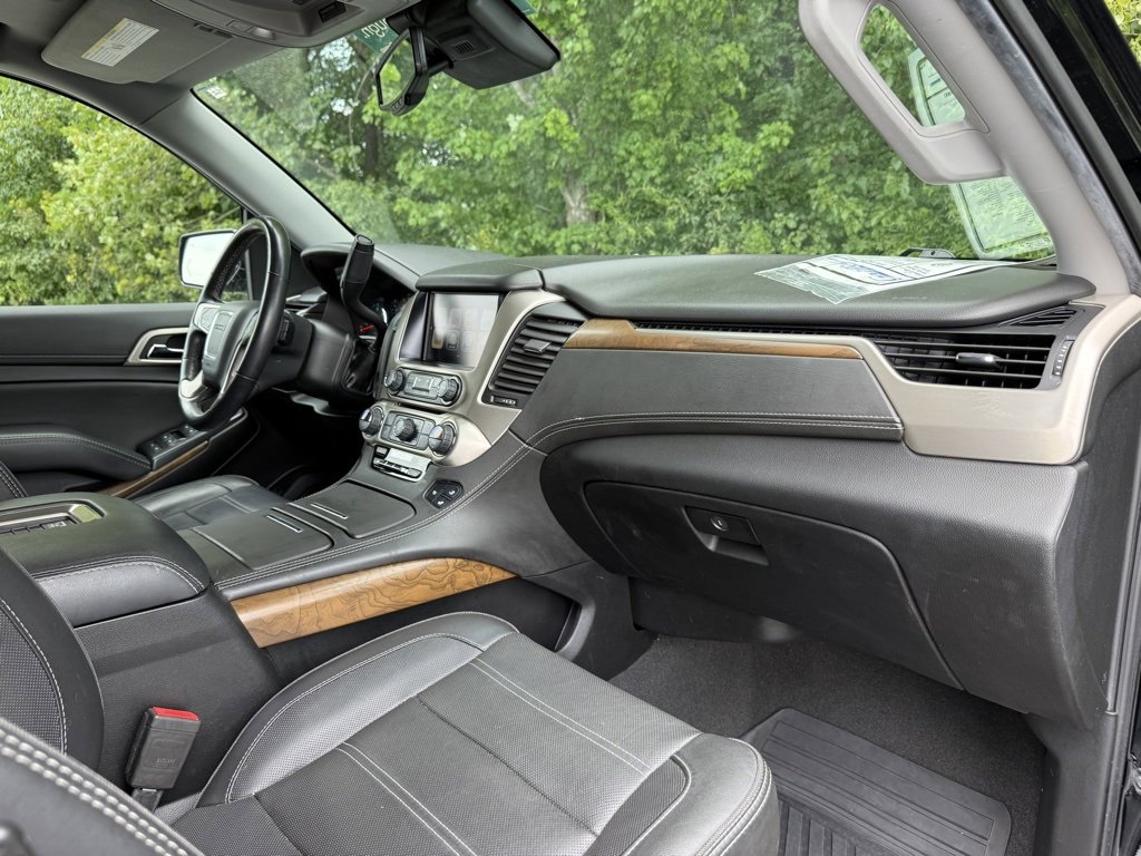 Certified 2020 GMC Yukon Denali w/ Denali Ultimate Package image 26