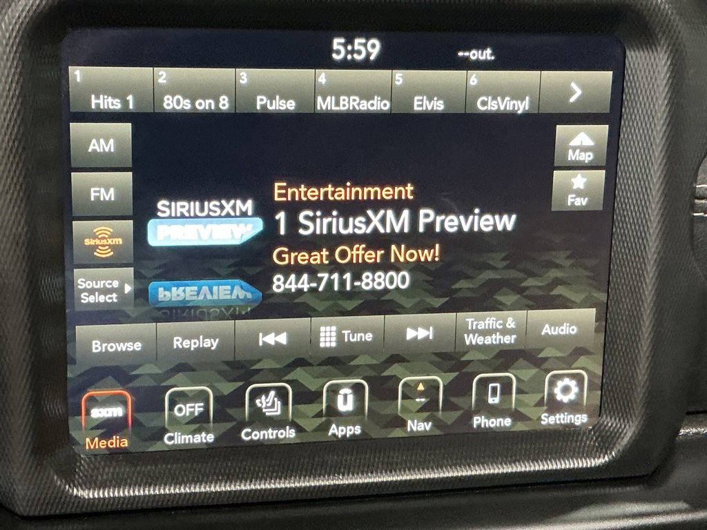 Used 2022 Jeep Wrangler Unlimited Sahara w/ Cold Weather Group image 19