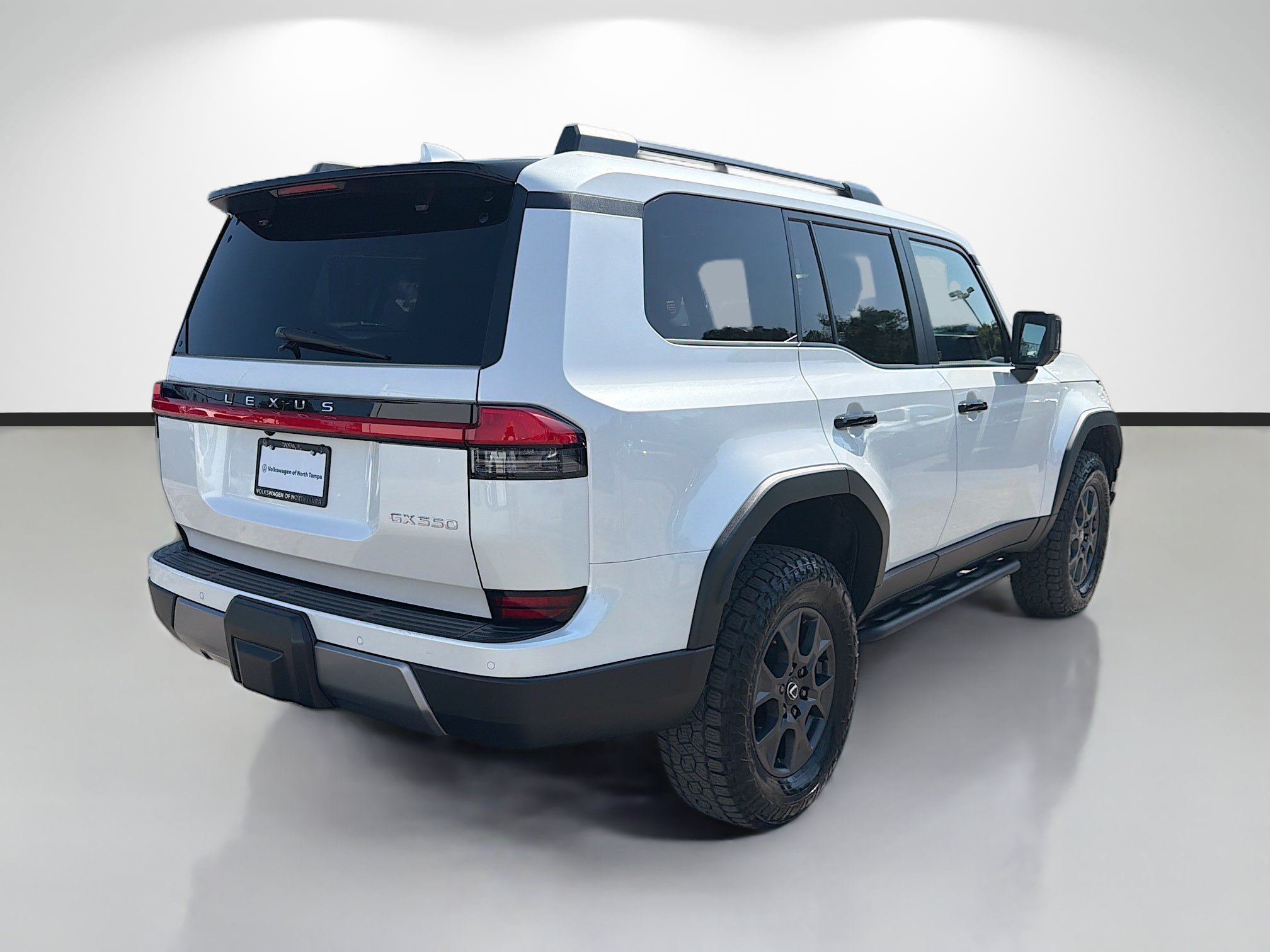 Used 2025 Lexus GX 550 AWD/4WD image 3