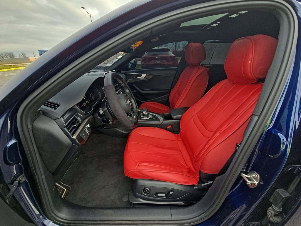 Used 2019 Audi S4 Prestige w/ Prestige Package image 3
