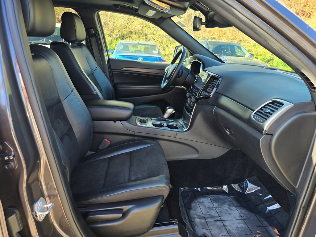 Used 2020 Jeep Grand Cherokee Laredo w/ Quick Order Package 2BN North image 31