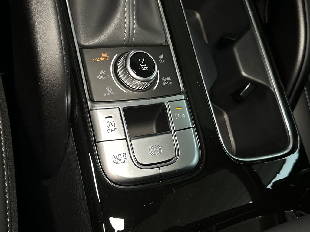 New 2025 Kia Telluride S image 32