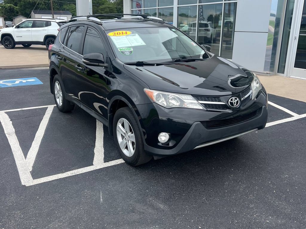 Used 2014 Toyota RAV4 XLE FWD image 6