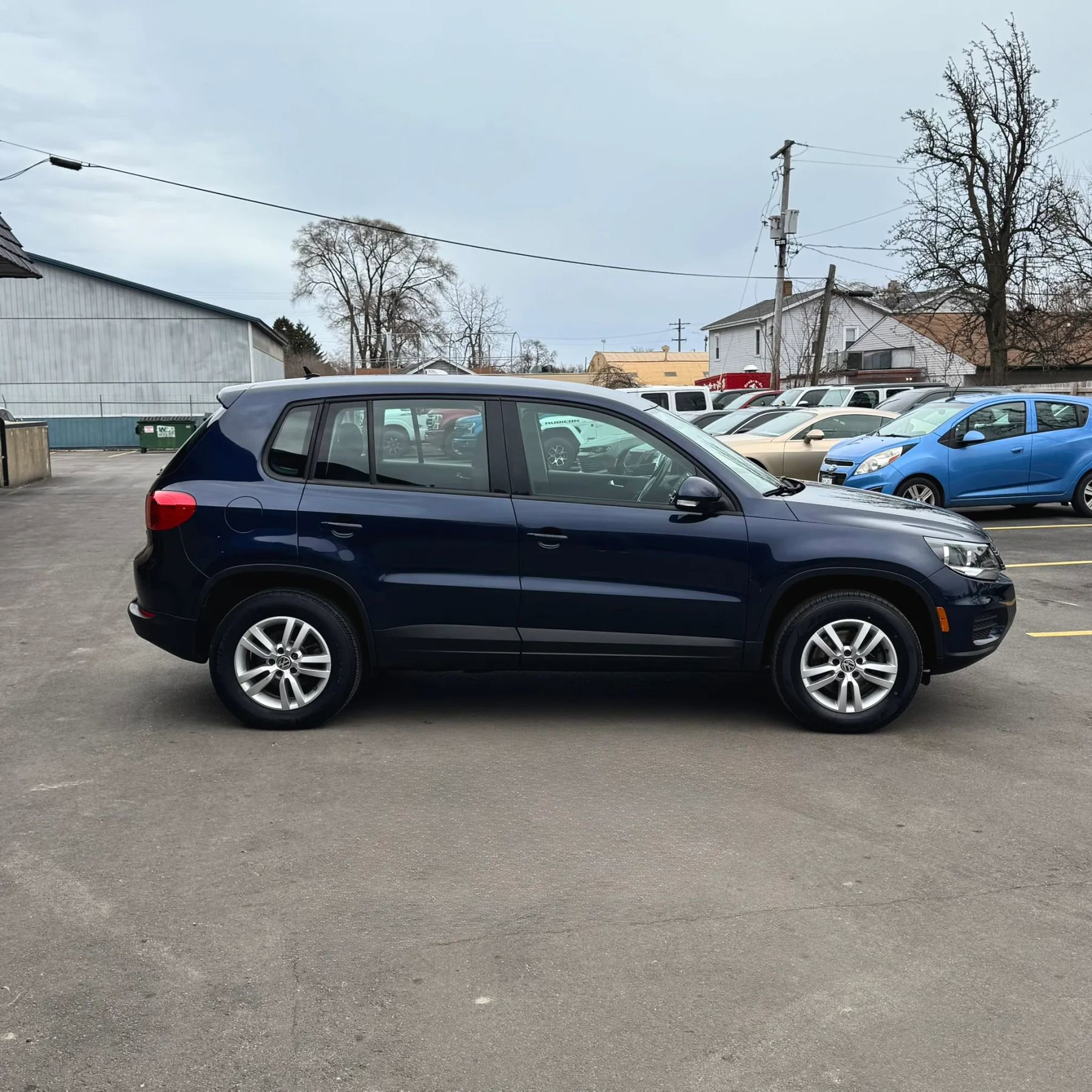 Used 2013 Volkswagen Tiguan S FWD image 15