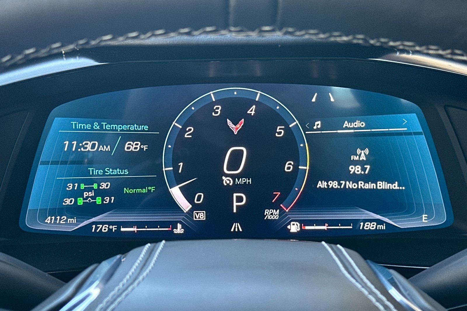 Certified 2025 Chevrolet Corvette Stingray Coupe w/ 1LT image 31