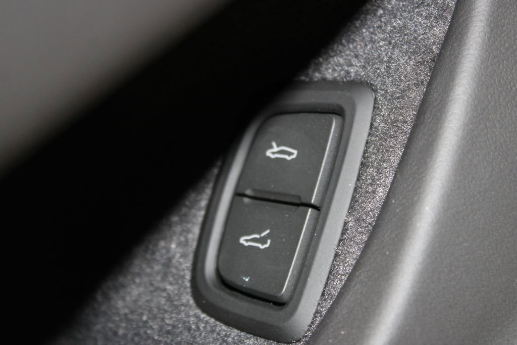 New 2026 Chevrolet Corvette Z06 w/ Stealth Interior Trim Package image 44