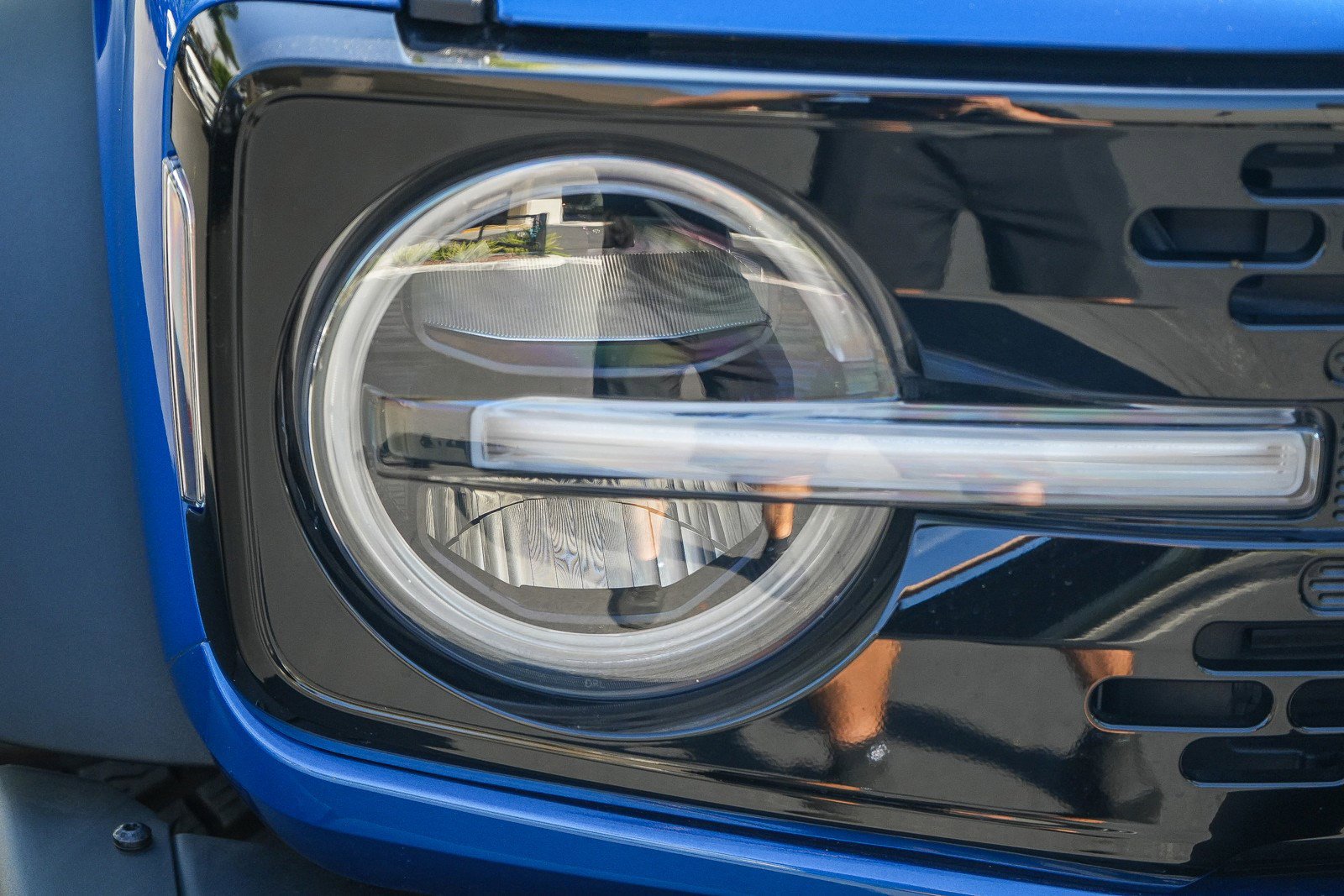 Used 2021 Ford Bronco First Edition AWD/4WD image 8