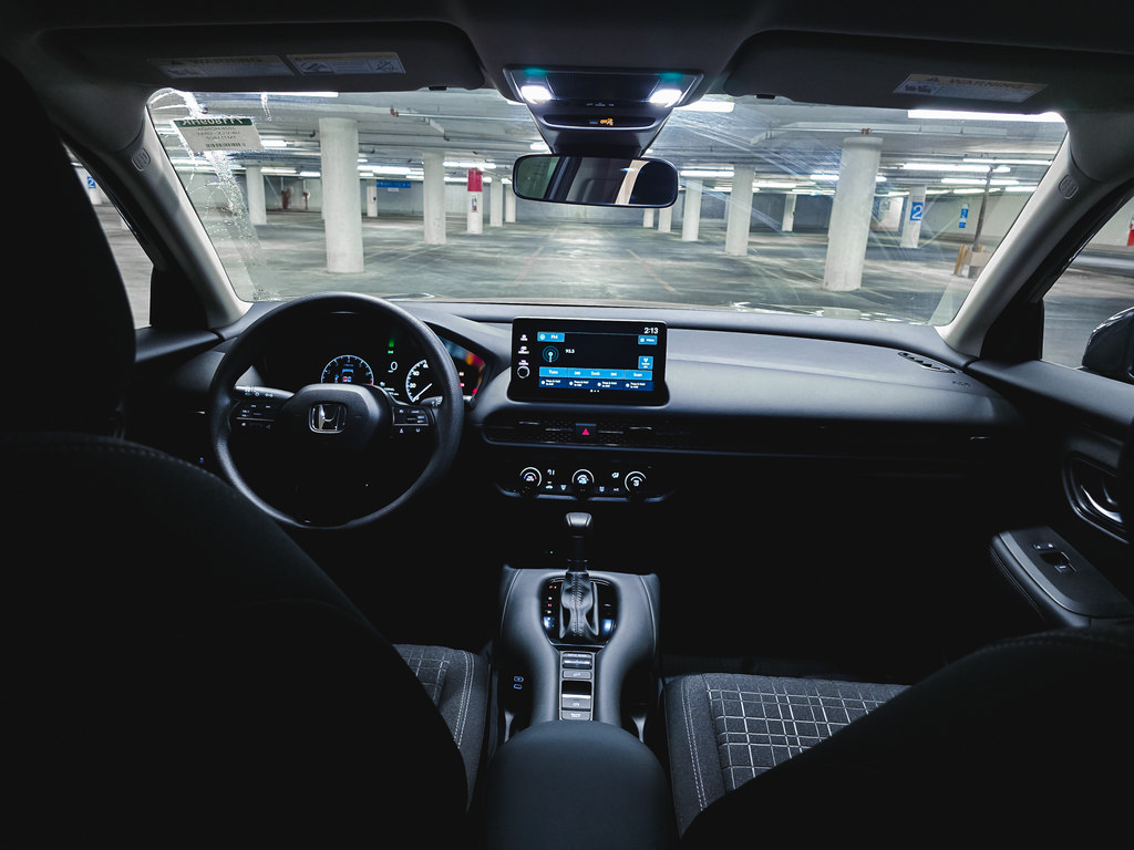 Used 2026 Honda HR-V LX image 3